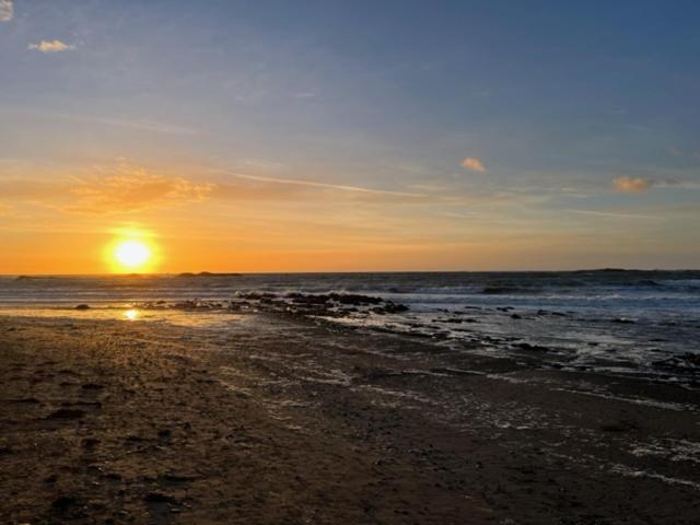 Fabulous Ground Floor Apt Adjacent To Beach Rhosneigr Buitenkant foto