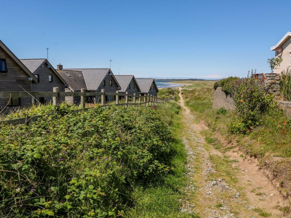 Fabulous Ground Floor Apt Adjacent To Beach Rhosneigr Buitenkant foto